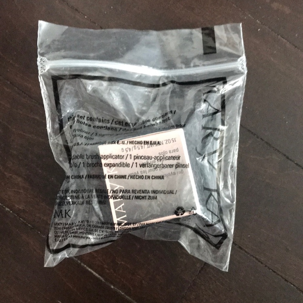 Mary Kay Gel eyeliner